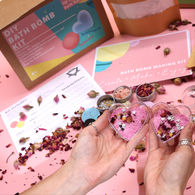 Create Your Own Bath Bombs Kit - Rose & Bubblegum